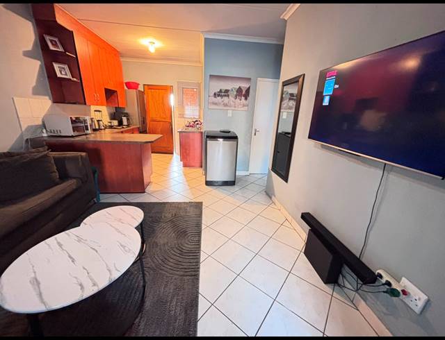 2 BEDROOM TOWNHOUSE FOR SALE IN ELSPARK
